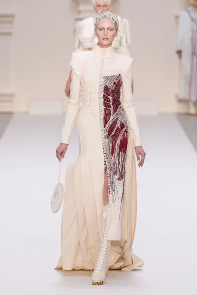 Look 42
